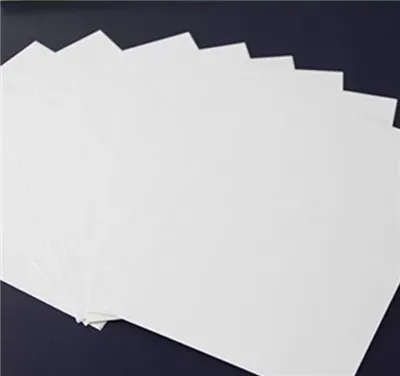 300gsm une carte FBB en revêtement latéral pour l'emballage des cosmétiques 700 x 1000 mm